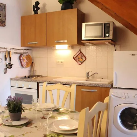 Hébergement de vacances Maison Fleury-saint-pierre-la-mer, 2 Pièces, 6 Personnes - Fr-1-229d-82