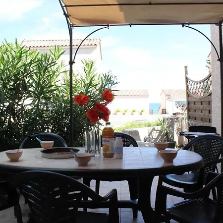 Maison Fleury-saint-pierre-la-mer, 2 Pièces, 6 Personnes - Fr-1-229d-82 Hébergement de vacances